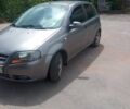Серый Шевроле Авео, объемом двигателя 1.5 л и пробегом 189 тыс. км за 4500 $, фото 1 на Automoto.ua