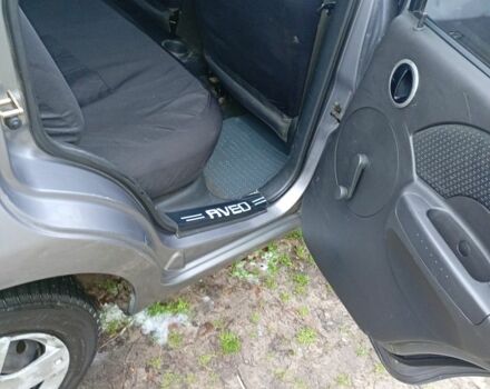 Сірий Шевроле Авео, об'ємом двигуна 1.5 л та пробігом 2 тис. км за 2700 $, фото 7 на Automoto.ua