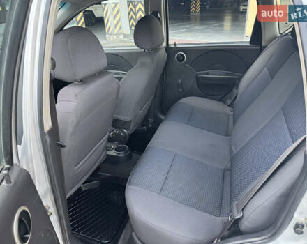 Серый Шевроле Авео, объемом двигателя 1.2 л и пробегом 220 тыс. км за 3450 $, фото 33 на Automoto.ua