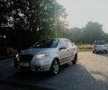 Серый Шевроле Авео, объемом двигателя 1.5 л и пробегом 189 тыс. км за 4000 $, фото 1 на Automoto.ua