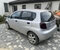Серый Шевроле Авео, объемом двигателя 1.5 л и пробегом 198 тыс. км за 3900 $, фото 1 на Automoto.ua