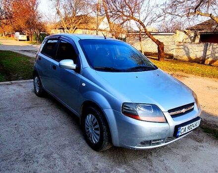 Серый Шевроле Авео, объемом двигателя 15 л и пробегом 280 тыс. км за 3200 $, фото 1 на Automoto.ua