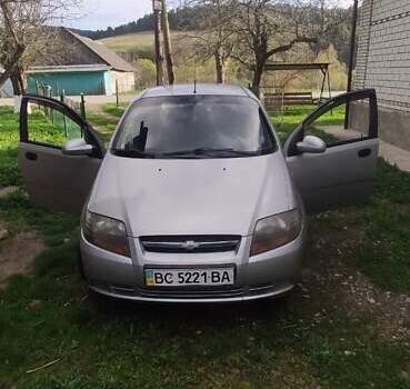 Серый Шевроле Авео, объемом двигателя 1.5 л и пробегом 158 тыс. км за 3600 $, фото 1 на Automoto.ua