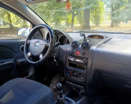 Сірий Шевроле Авео, об'ємом двигуна 1.5 л та пробігом 252 тис. км за 2999 $, фото 26 на Automoto.ua