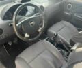 Серый Шевроле Авео, объемом двигателя 1.5 л и пробегом 342 тыс. км за 2500 $, фото 6 на Automoto.ua