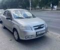 Сірий Шевроле Авео, об'ємом двигуна 1.6 л та пробігом 220 тис. км за 3200 $, фото 1 на Automoto.ua