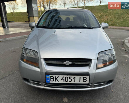 Серый Шевроле Авео, объемом двигателя 1.2 л и пробегом 220 тыс. км за 3450 $, фото 16 на Automoto.ua