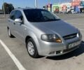 Серый Шевроле Авео, объемом двигателя 1.5 л и пробегом 284 тыс. км за 2850 $, фото 1 на Automoto.ua