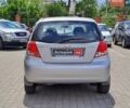 Серый Шевроле Авео, объемом двигателя 1.5 л и пробегом 193 тыс. км за 2940 $, фото 2 на Automoto.ua