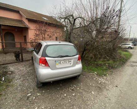 Сірий Шевроле Авео, об'ємом двигуна 1.5 л та пробігом 215 тис. км за 3500 $, фото 2 на Automoto.ua