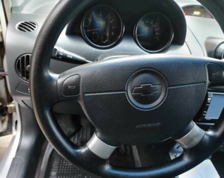 Серый Шевроле Авео, объемом двигателя 1.5 л и пробегом 197 тыс. км за 3700 $, фото 5 на Automoto.ua