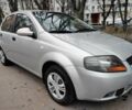 Серый Шевроле Авео, объемом двигателя 1.5 л и пробегом 197 тыс. км за 3700 $, фото 1 на Automoto.ua