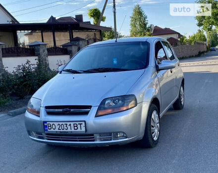 Сірий Шевроле Авео, об'ємом двигуна 1.5 л та пробігом 126 тис. км за 3800 $, фото 2 на Automoto.ua