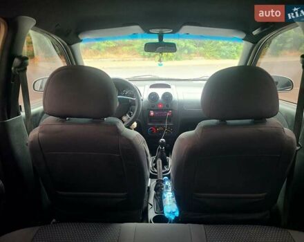 Серый Шевроле Авео, объемом двигателя 1.5 л и пробегом 130 тыс. км за 3400 $, фото 11 на Automoto.ua