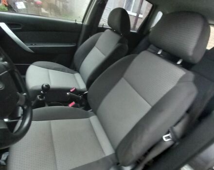 Серый Шевроле Авео, объемом двигателя 1.5 л и пробегом 154 тыс. км за 3900 $, фото 6 на Automoto.ua