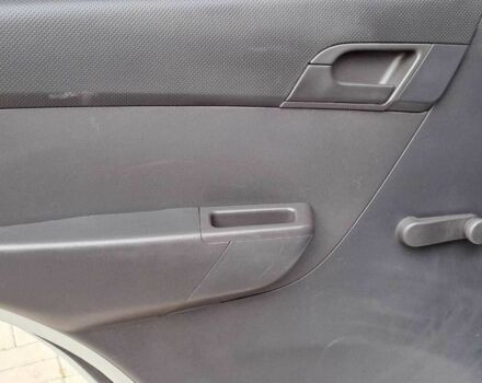 Серый Шевроле Авео, объемом двигателя 1.5 л и пробегом 138 тыс. км за 4440 $, фото 10 на Automoto.ua