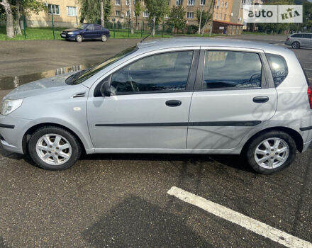 Сірий Шевроле Авео, об'ємом двигуна 1.2 л та пробігом 130 тис. км за 4000 $, фото 5 на Automoto.ua