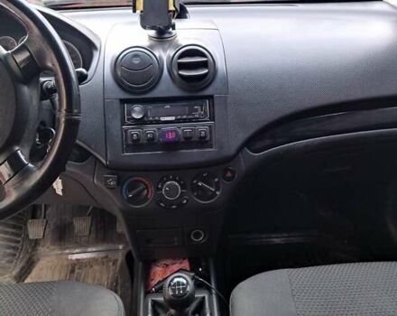 Серый Шевроле Авео, объемом двигателя 1.5 л и пробегом 170 тыс. км за 5000 $, фото 2 на Automoto.ua