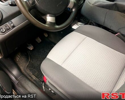 Серый Шевроле Авео, объемом двигателя 1.5 л и пробегом 81 тыс. км за 4400 $, фото 5 на Automoto.ua