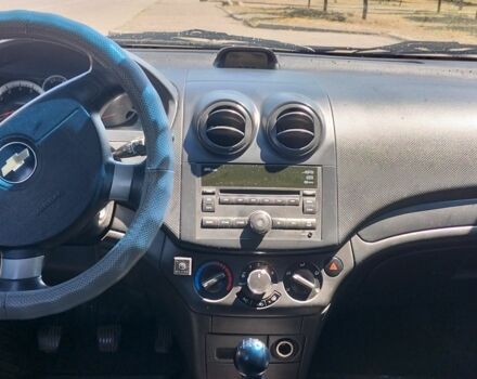 Серый Шевроле Авео, объемом двигателя 1.2 л и пробегом 181 тыс. км за 3800 $, фото 4 на Automoto.ua