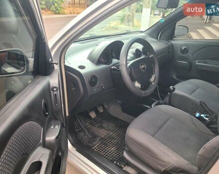 Серый Шевроле Авео, объемом двигателя 1.5 л и пробегом 130 тыс. км за 3400 $, фото 1 на Automoto.ua