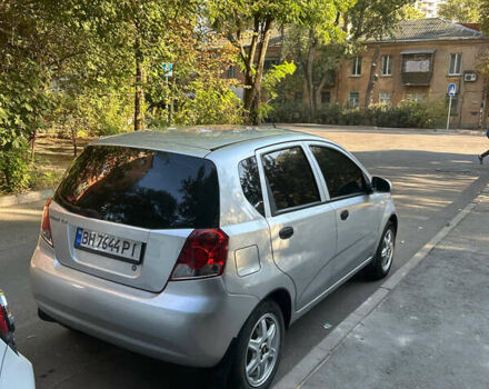 Серый Шевроле Авео, объемом двигателя 1.5 л и пробегом 155 тыс. км за 3300 $, фото 4 на Automoto.ua