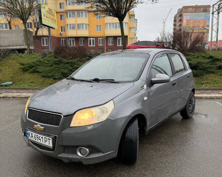 Серый Шевроле Авео, объемом двигателя 1.5 л и пробегом 240 тыс. км за 3800 $, фото 6 на Automoto.ua
