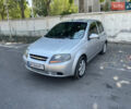 Серый Шевроле Авео, объемом двигателя 1.5 л и пробегом 155 тыс. км за 3300 $, фото 1 на Automoto.ua