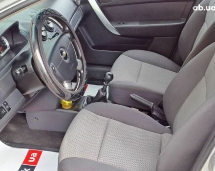 Сірий Шевроле Авео, об'ємом двигуна 1.5 л та пробігом 138 тис. км за 4440 $, фото 12 на Automoto.ua