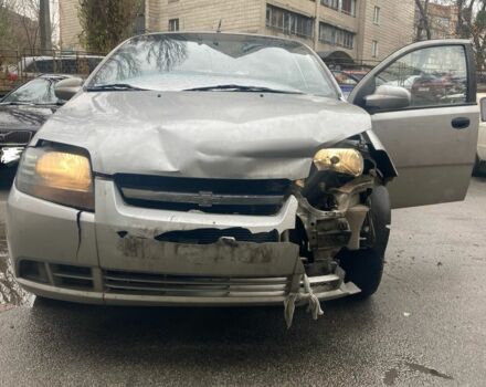 Серый Шевроле Авео, объемом двигателя 1.5 л и пробегом 275 тыс. км за 1064 $, фото 4 на Automoto.ua