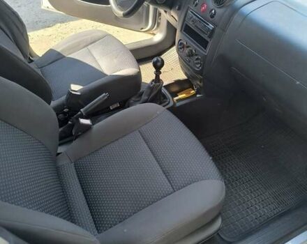Сірий Шевроле Авео, об'ємом двигуна 1.5 л та пробігом 238 тис. км за 3600 $, фото 4 на Automoto.ua