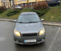Серый Шевроле Авео, объемом двигателя 1.5 л и пробегом 240 тыс. км за 3700 $, фото 17 на Automoto.ua