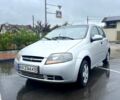 Серый Шевроле Авео, объемом двигателя 1.5 л и пробегом 170 тыс. км за 3800 $, фото 1 на Automoto.ua