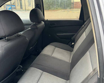 Серый Шевроле Авео, объемом двигателя 1.5 л и пробегом 240 тыс. км за 3700 $, фото 10 на Automoto.ua