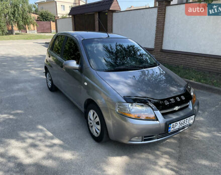 Серый Шевроле Авео, объемом двигателя 1.5 л и пробегом 190 тыс. км за 3950 $, фото 6 на Automoto.ua