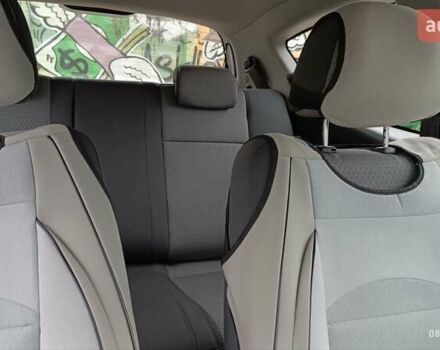 Серый Шевроле Авео, объемом двигателя 1.5 л и пробегом 72 тыс. км за 6000 $, фото 5 на Automoto.ua