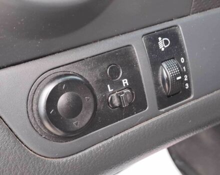 Серый Шевроле Авео, объемом двигателя 1.5 л и пробегом 138 тыс. км за 4440 $, фото 3 на Automoto.ua