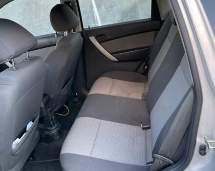 Серый Шевроле Авео, объемом двигателя 1.2 л и пробегом 160 тыс. км за 3000 $, фото 16 на Automoto.ua