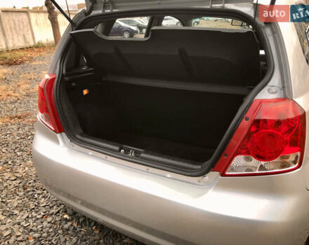 Сірий Шевроле Авео, об'ємом двигуна 1.5 л та пробігом 112 тис. км за 4950 $, фото 87 на Automoto.ua