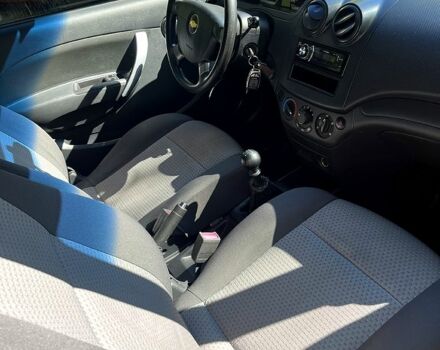 Серый Шевроле Авео, объемом двигателя 1.5 л и пробегом 0 тыс. км за 3800 $, фото 2 на Automoto.ua