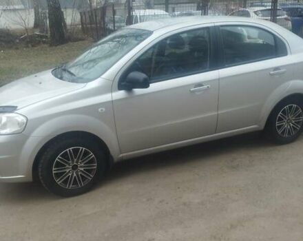 Серый Шевроле Авео, объемом двигателя 1.6 л и пробегом 239 тыс. км за 4100 $, фото 1 на Automoto.ua