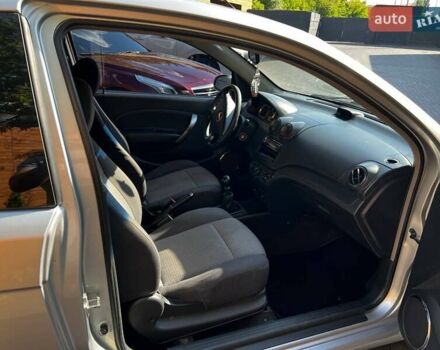 Серый Шевроле Авео, объемом двигателя 1.5 л и пробегом 143 тыс. км за 3700 $, фото 11 на Automoto.ua