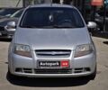 Сірий Шевроле Авео, об'ємом двигуна 1.5 л та пробігом 212 тис. км за 3590 $, фото 1 на Automoto.ua