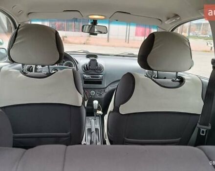 Серый Шевроле Авео, объемом двигателя 1.5 л и пробегом 72 тыс. км за 6000 $, фото 1 на Automoto.ua