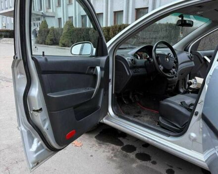 Серый Шевроле Авео, объемом двигателя 1.5 л и пробегом 75 тыс. км за 4100 $, фото 5 на Automoto.ua