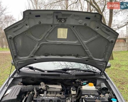 Серый Шевроле Авео, объемом двигателя 1.5 л и пробегом 120 тыс. км за 5200 $, фото 17 на Automoto.ua