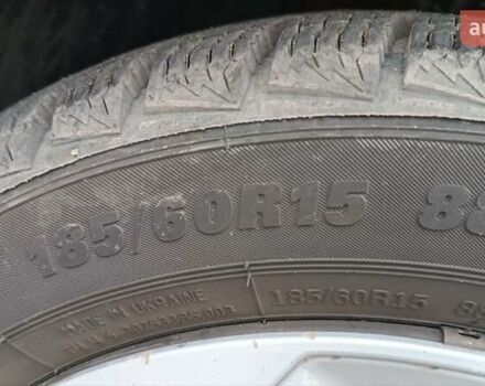 Серый Шевроле Авео, объемом двигателя 1.5 л и пробегом 72 тыс. км за 6000 $, фото 13 на Automoto.ua