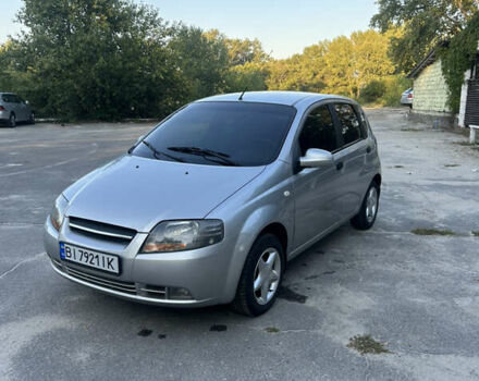 Серый Шевроле Авео, объемом двигателя 1.5 л и пробегом 229 тыс. км за 4900 $, фото 2 на Automoto.ua