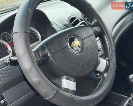 Серый Шевроле Авео, объемом двигателя 0 л и пробегом 160 тыс. км за 3999 $, фото 33 на Automoto.ua