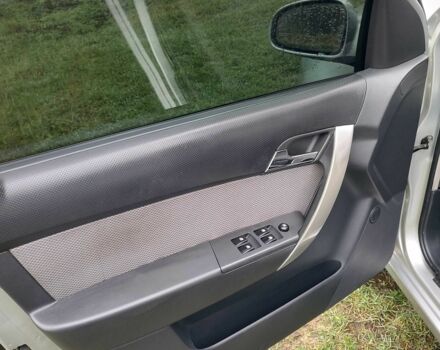 Серый Шевроле Авео, объемом двигателя 1.4 л и пробегом 219 тыс. км за 3700 $, фото 7 на Automoto.ua